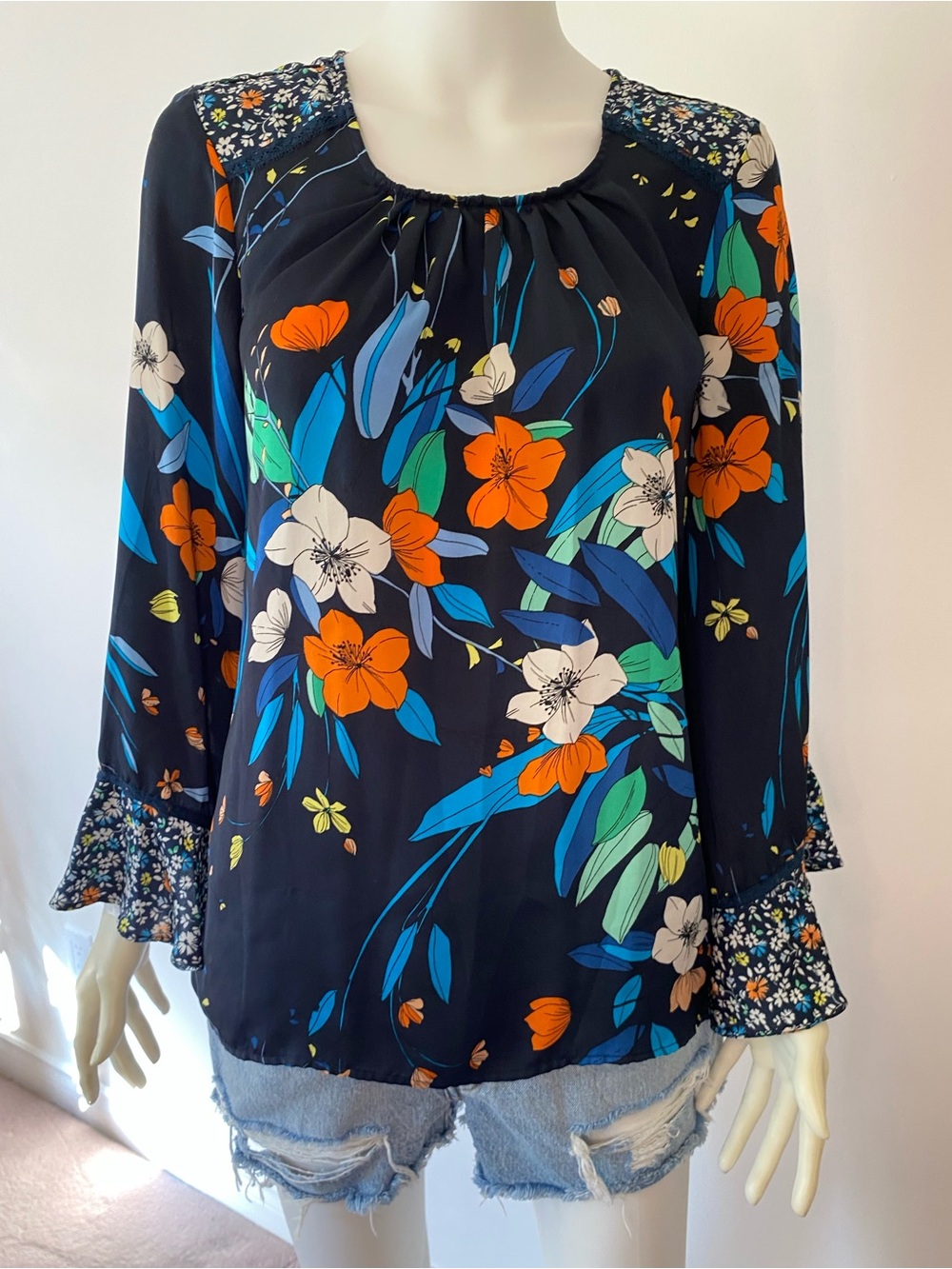 Nanette Lepore Black Floral Long-Sleeve Blouse with Orange & Blue Blooms